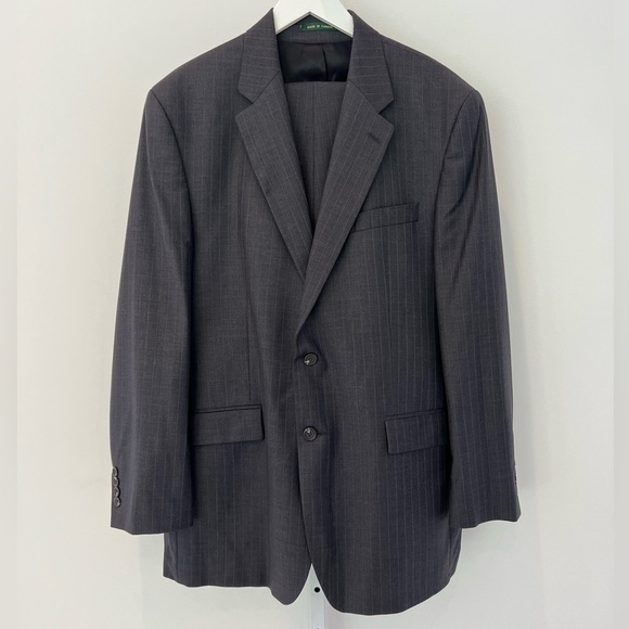 Lauren Ralph Lauren Other - LAUREN RALPH LAUREN GRAY PINSTRIPE MEN'S SUIT 44L
